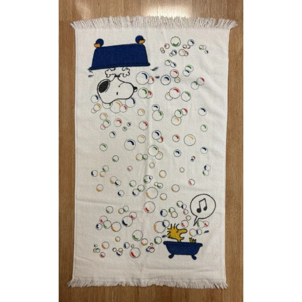 Pair Of Vintage Snoopy Bath towels Woodstock & Snoopy 38” X 23” EUC - Picture 1 of 3
